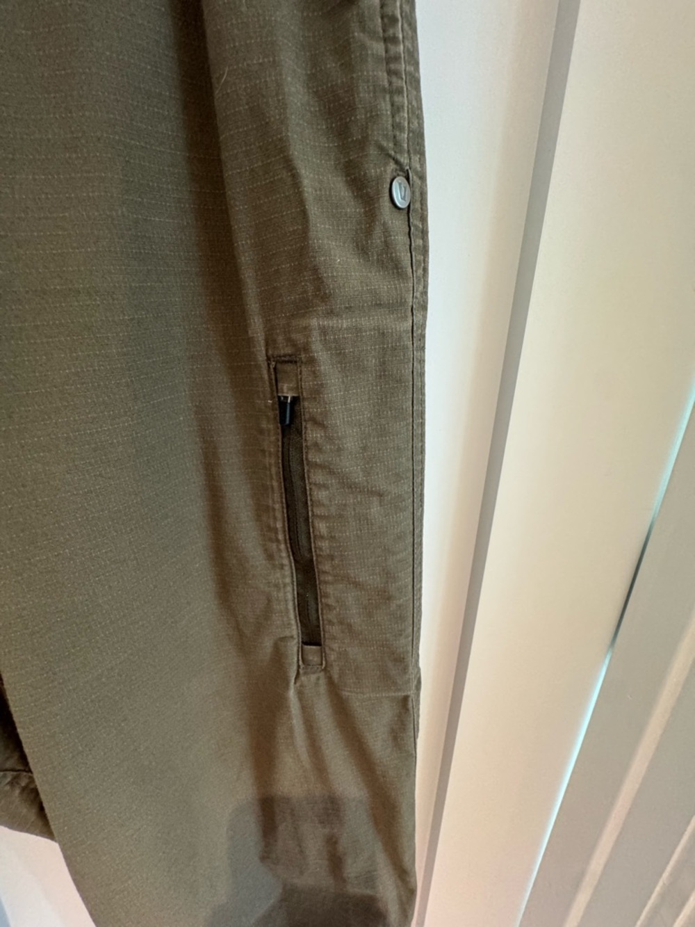 Vuori Olive Green Cargo Pants - Picture 3 of 7